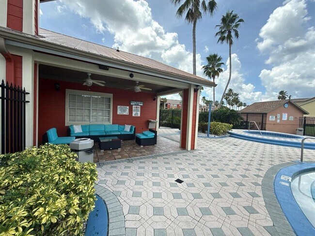 Building Photo - 2212 Grand Cayman Ct