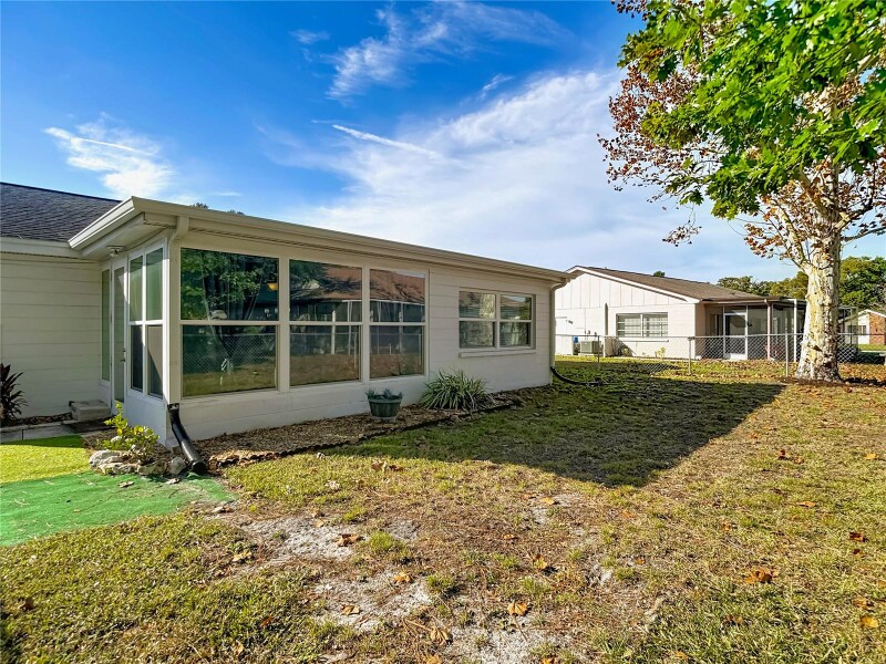 Building Photo - 13004 Spicebox Way