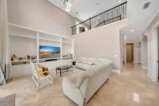 Building Photo - 10302 Sweet Bay Manor