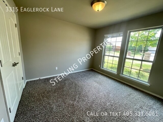 Building Photo - 3315 Eaglerock Ln