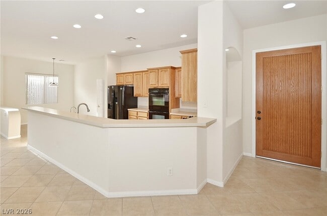 Building Photo - 5707 Golden Leaf Ave