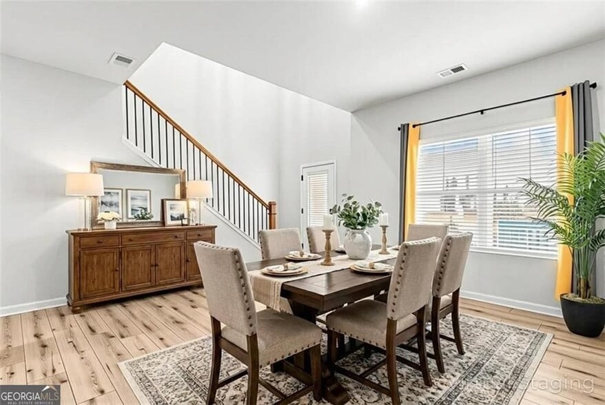 Building Photo - 328 Orchid Dr