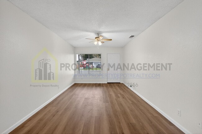 Building Photo - 8973 El Mirador Dr