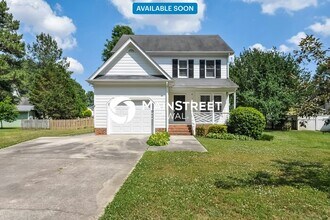 Building Photo - 3 Bedroom Pet-Friendly Home in Smithfield,...
