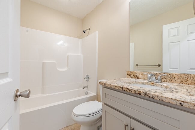 Building Photo - 305 Breckinridge Cir