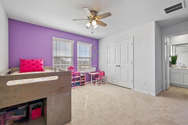 Building Photo - 408 Ravello St