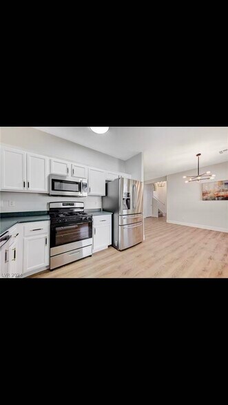 Building Photo - 250 Bailey Island Dr