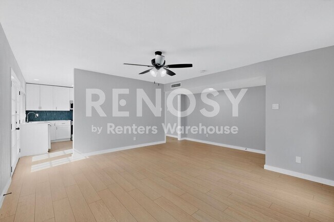 Building Photo - Carrollton GEM Ready For Move-in  ****Rent Concession - 2nd Month Free****