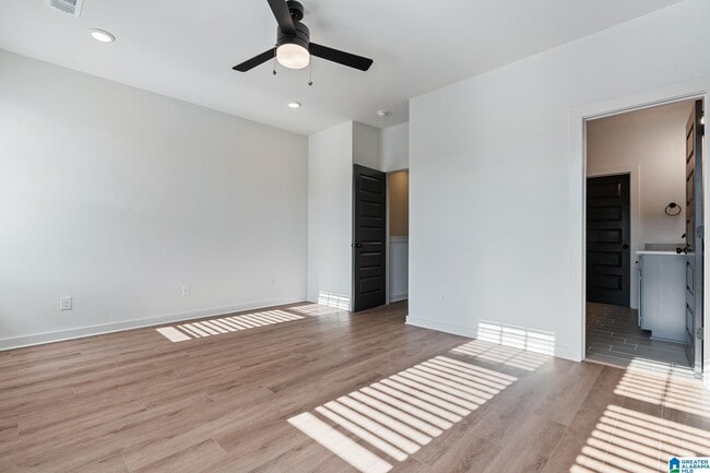 Building Photo - 1712 MEERSTONE Ln