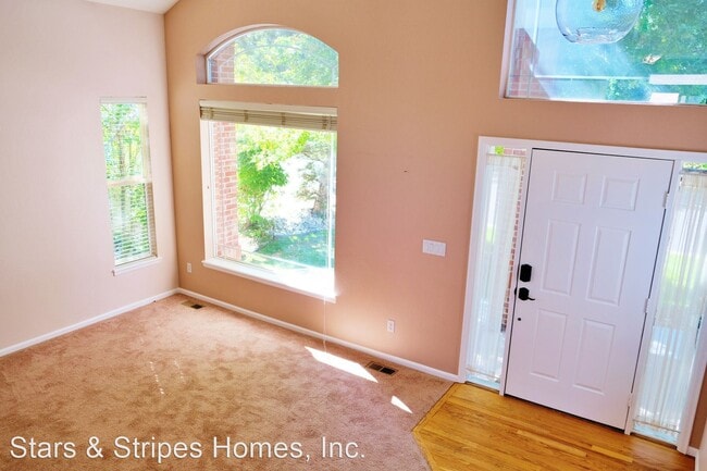 Building Photo - 5 br, 3.5 bath House - 8522 S. Miller Court