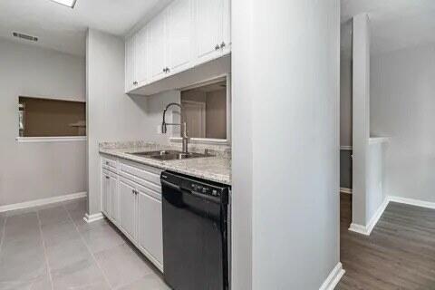 Building Photo - 305 Hazelnut Dr