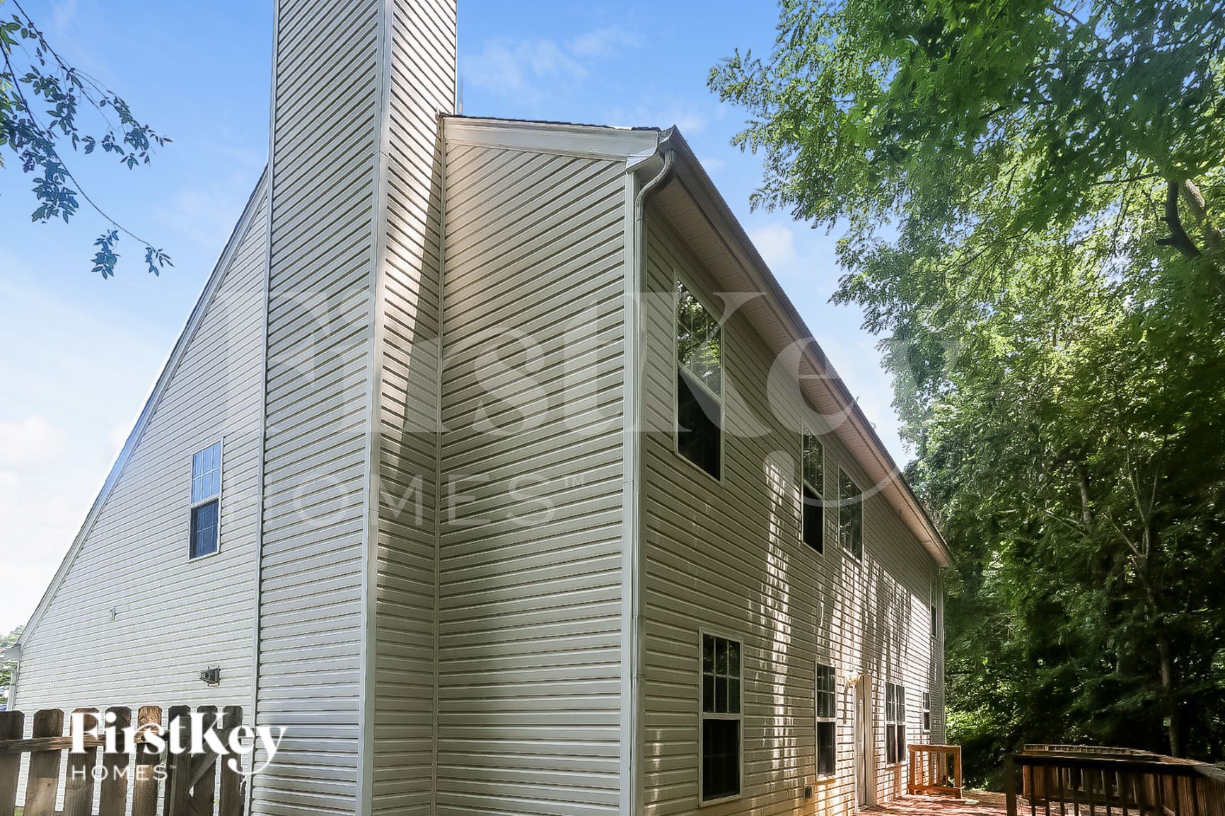 Building Photo - 8605 Royal Bluff Dr