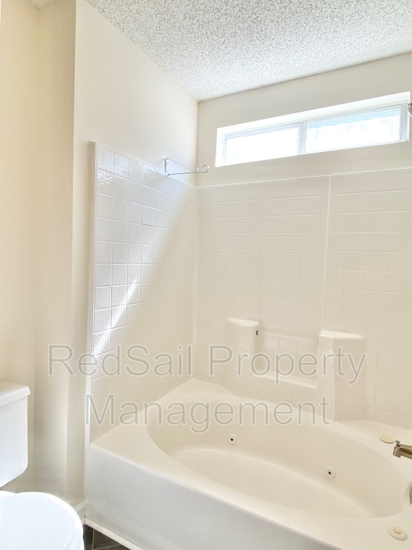 Building Photo - 129 Watson Dr