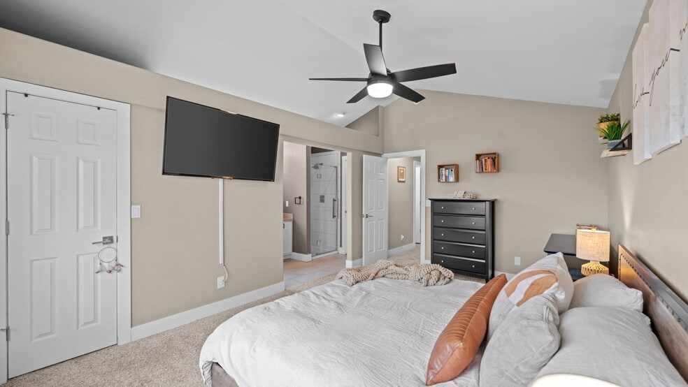 Building Photo - 3882 Pronghorn Meadows Cir