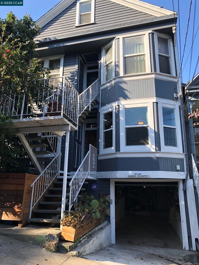 Primary Photo - 1550 Hampshire St