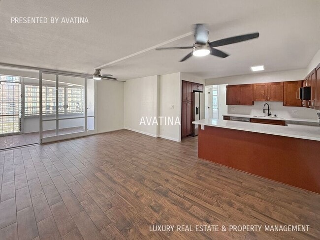 Building Photo - 225 Ka?iulani Ave