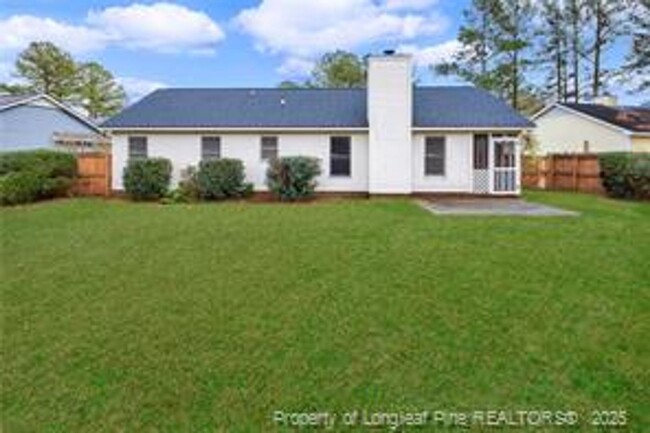 Building Photo - 5028 Shimmer Dr