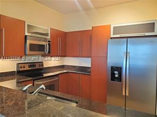 Building Photo - 7355 SW 89th St