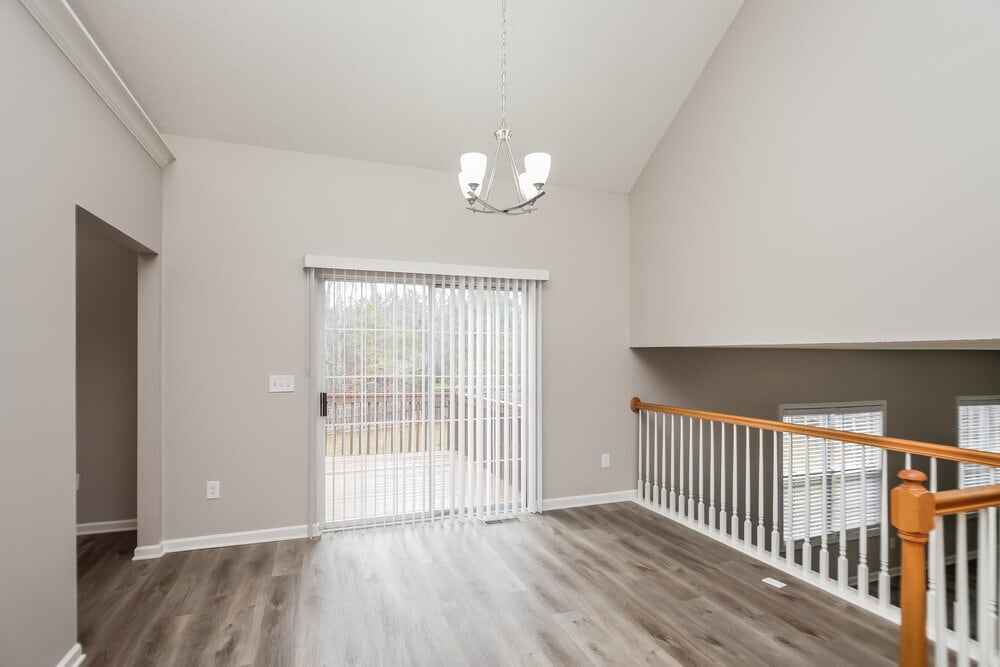Building Photo - 5727 Newnan Cir