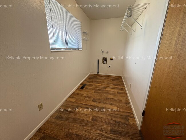 Building Photo - 2650 E 17th St