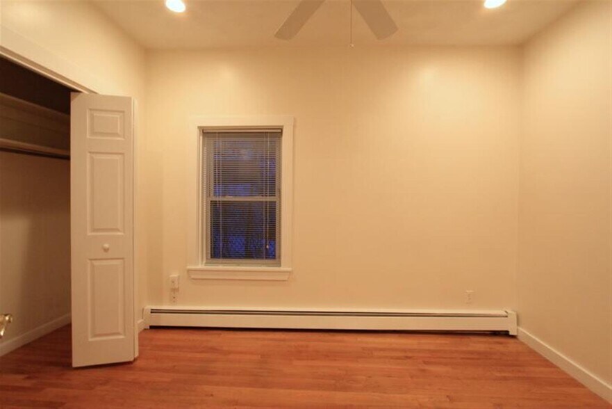 Building Photo - 302 Highland Ave