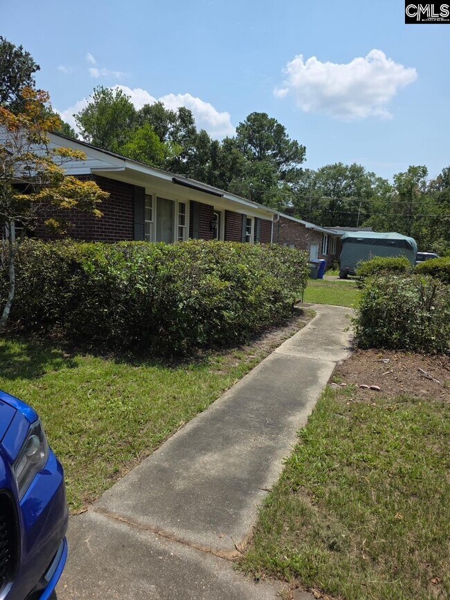 Building Photo - 4750 Lang Ridge Dr