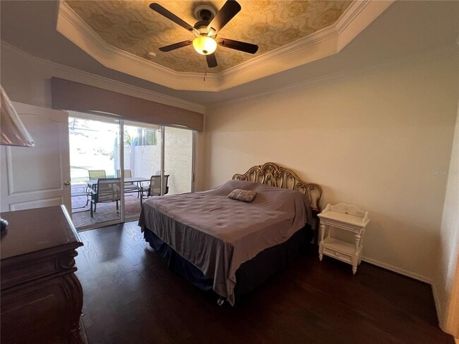 Building Photo - 4665 Whispering Oaks Dr