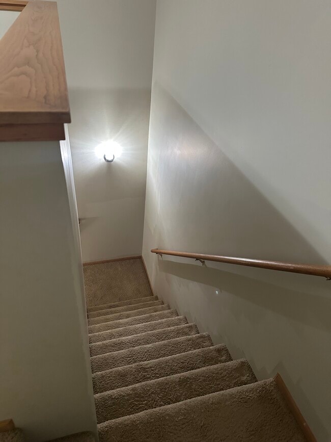 Building Photo - 8466 Kimball Dr