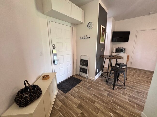 Building Photo - 9882 Perfect Dr