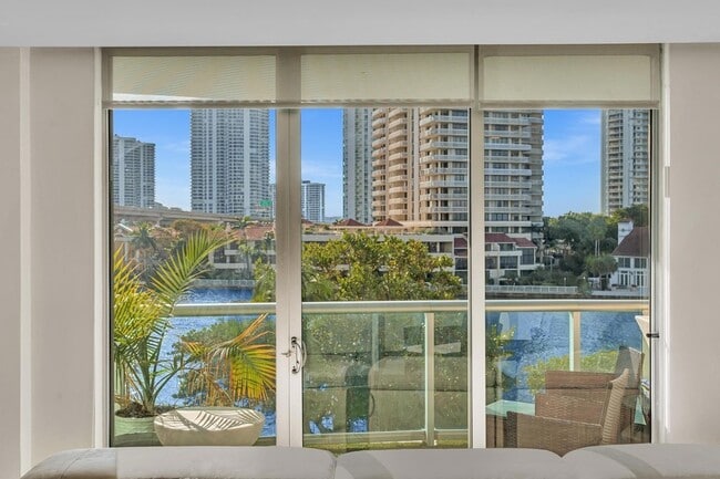 Building Photo - 19390 Collins Ave