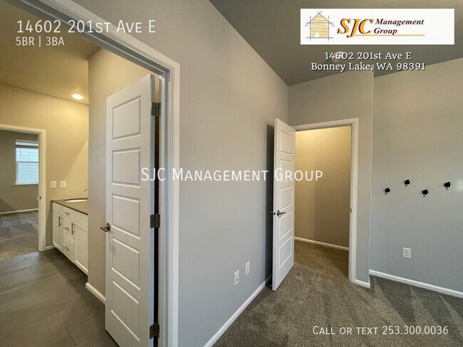 Building Photo - 14602 201st Ave E