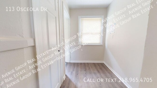 Building Photo - 113 Osceola Dr