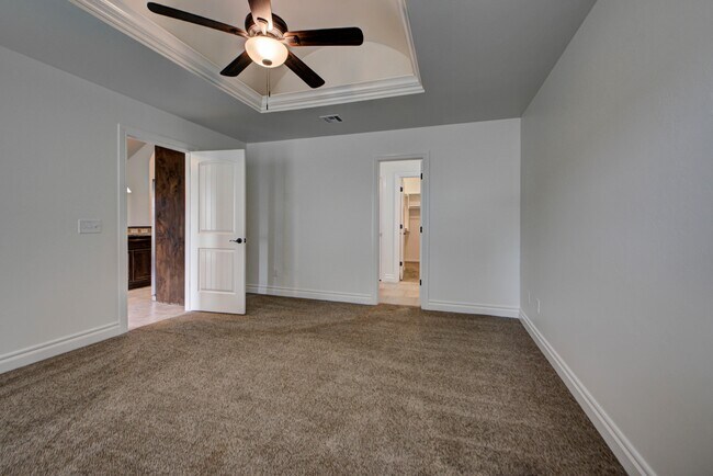 Building Photo - 2901 San Juan Trails