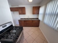 Building Photo - 178