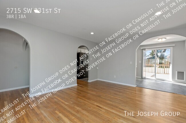 Building Photo - 2715 SW 331st St