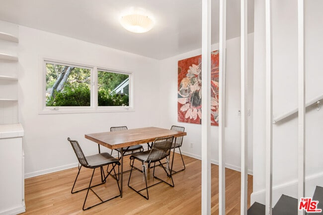 Building Photo - 16849 Adlon Rd