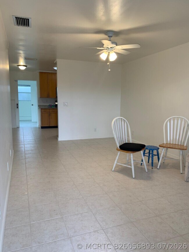 Building Photo - 1311 Alho Dr