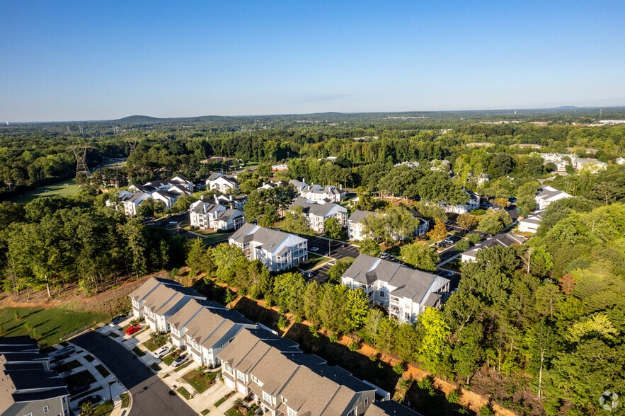 Aerial Photo - Hamiltons Bay Condominiums