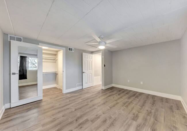 Master Bedroom - 27607 Evergreen Run