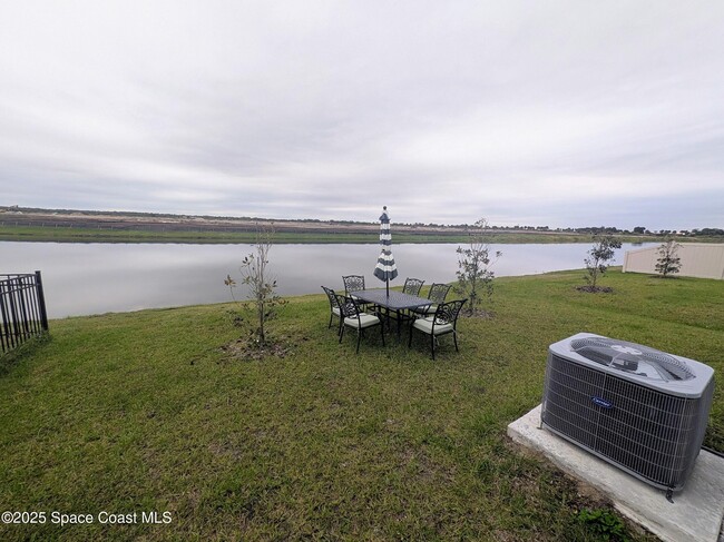 Building Photo - 3638 Grappler Cir SE