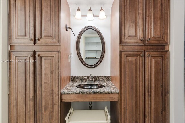 Building Photo - 1201 S Ocean Dr