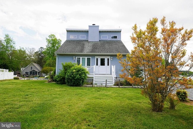 Building Photo - 39028 Bayview W