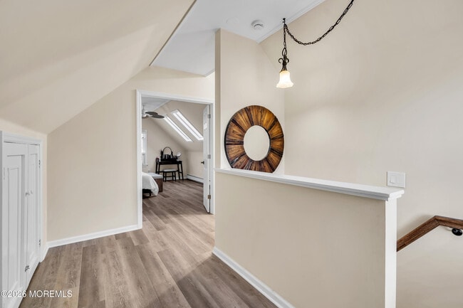 Building Photo - 24 St Nicholas Pl