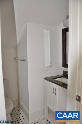 Building Photo - 910 Rugby Rd