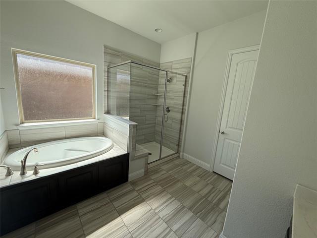 Building Photo - 2113 Caroline St