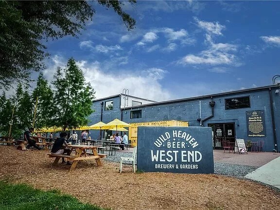 Building Photo - 838 Brookline St SW