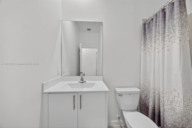 Building Photo - 26437 SW 149th Ave