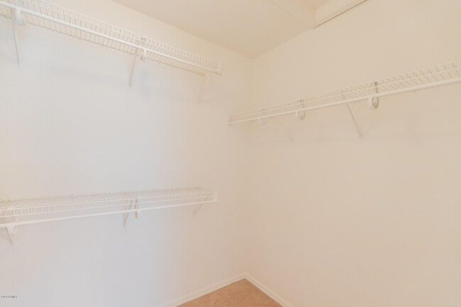 Building Photo - 18033 N Skyhawk Dr