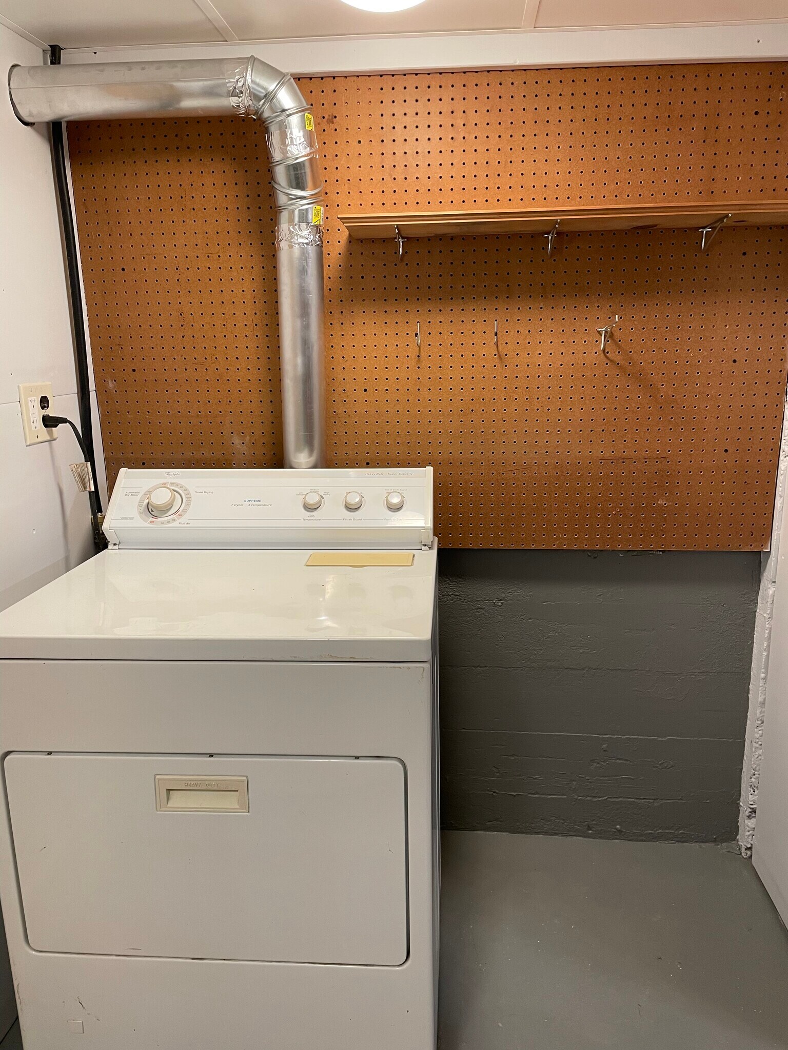 Dryer - 2417 E 3rd St