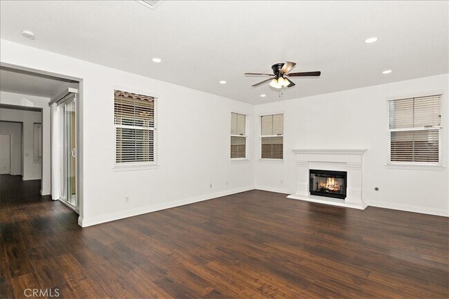 Building Photo - 7594 Silverado Trail Pl